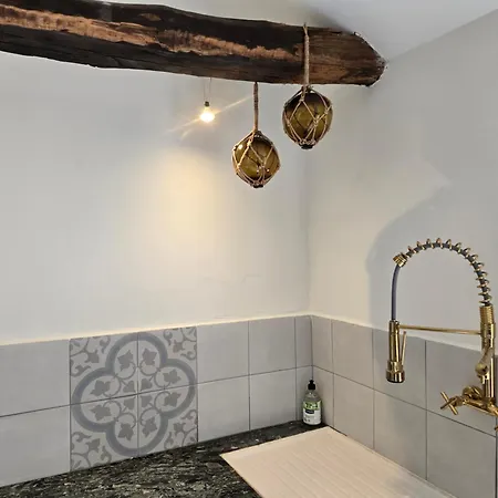 Maison De Pecheur Du Petit Port Holiday home *