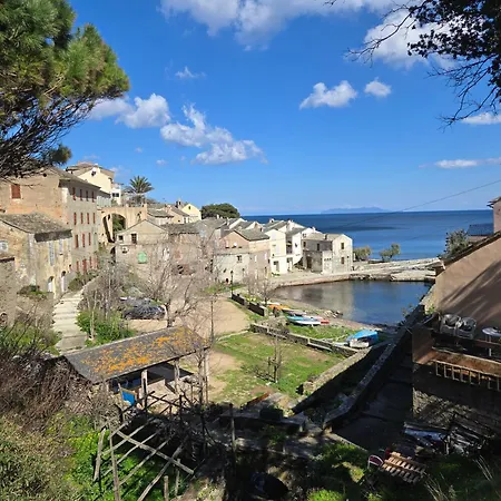 Maison De Pecheur Du Petit Port Holiday home *